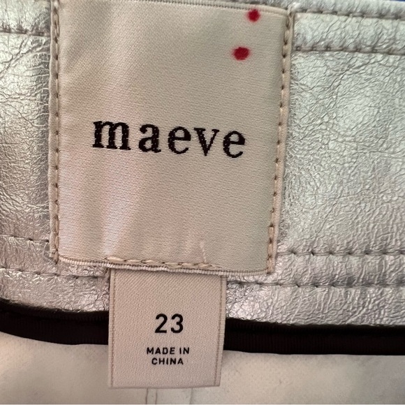 Maeve The Colette Metallic Crop Pant
Size 23 NEW! - Picture 5 of 6